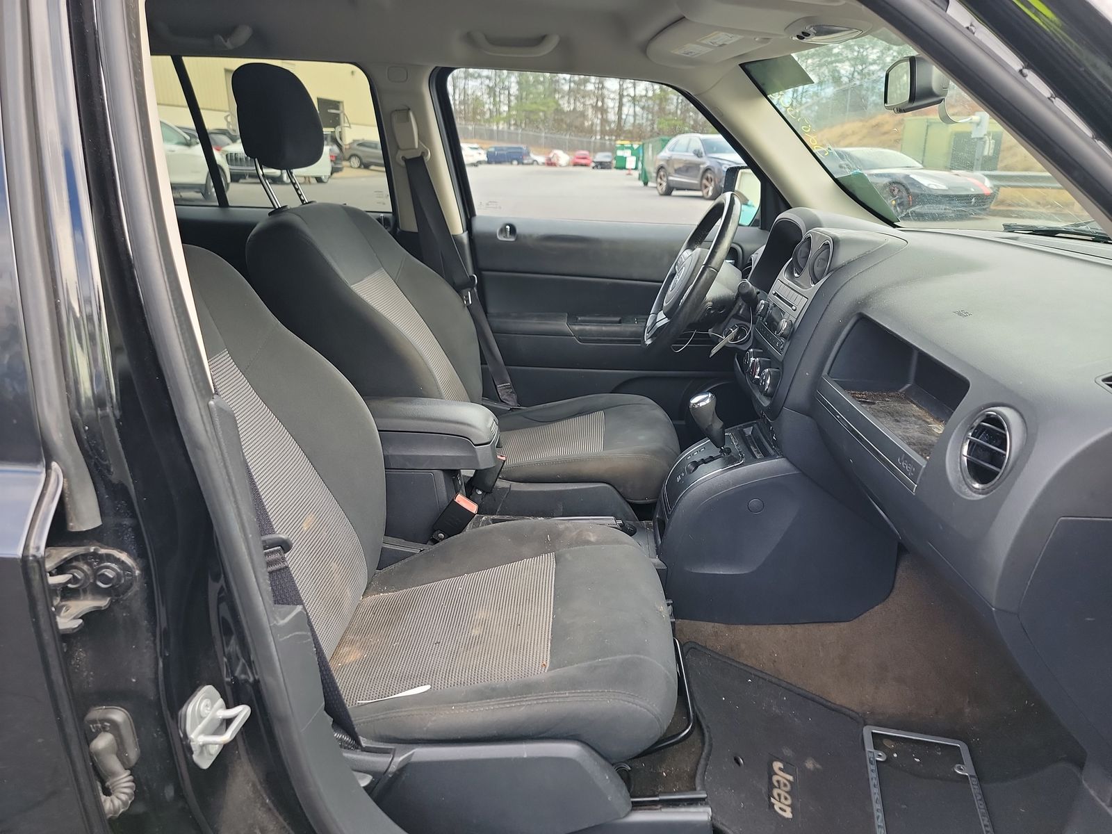 2017 Jeep Patriot LATITUDE FWD