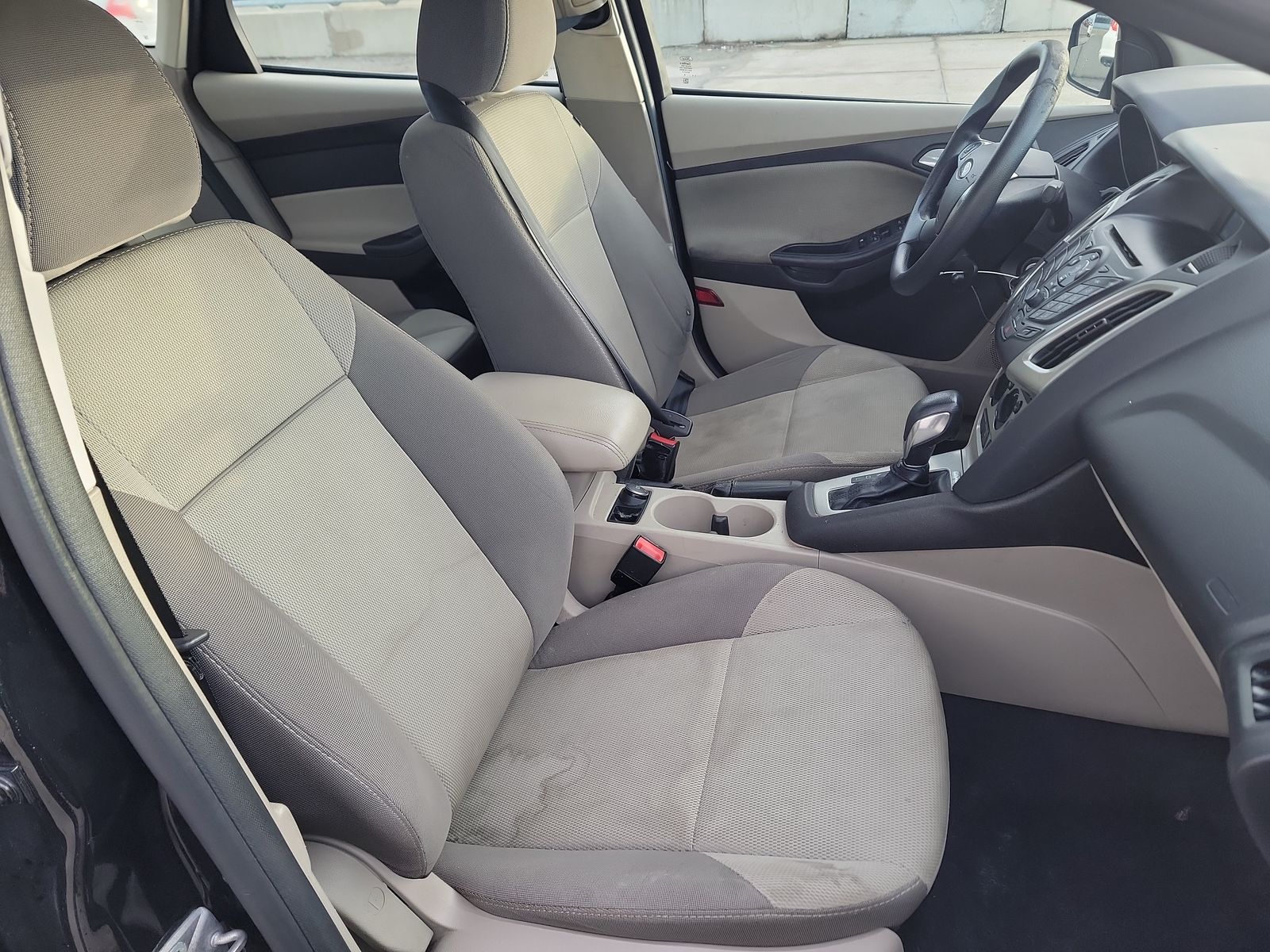 2014 Ford Focus SE FWD