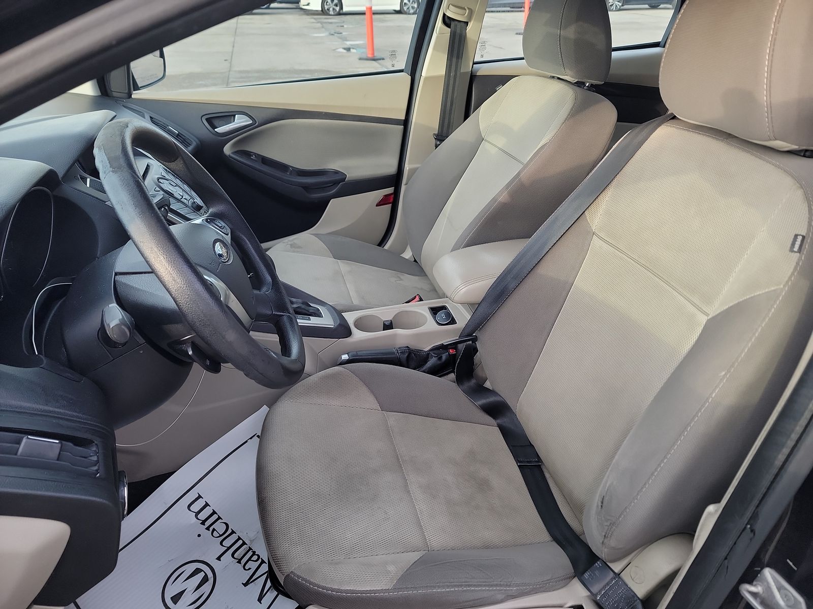 2014 Ford Focus SE FWD