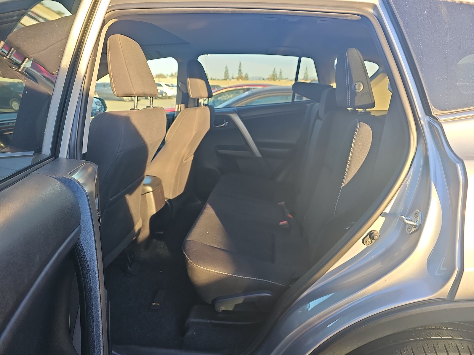2018 Toyota RAV4 XLE FWD