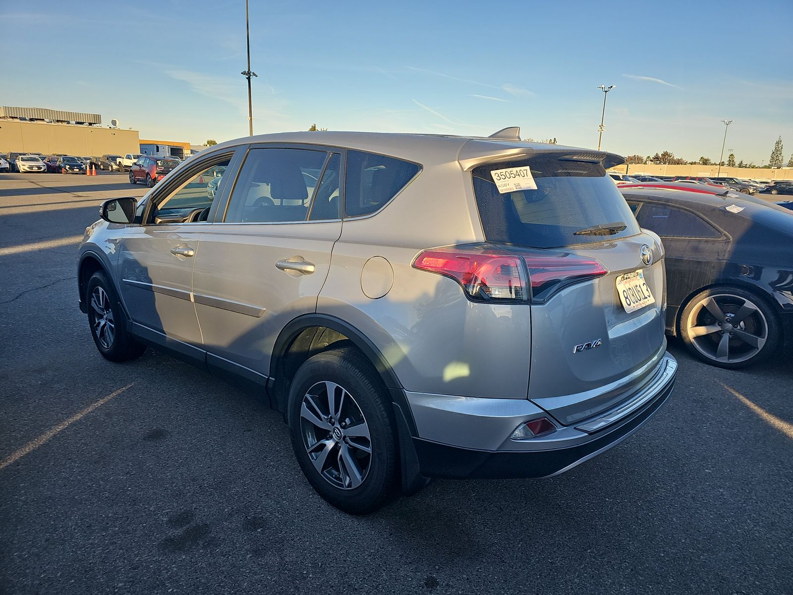 2018 Toyota RAV4 XLE FWD