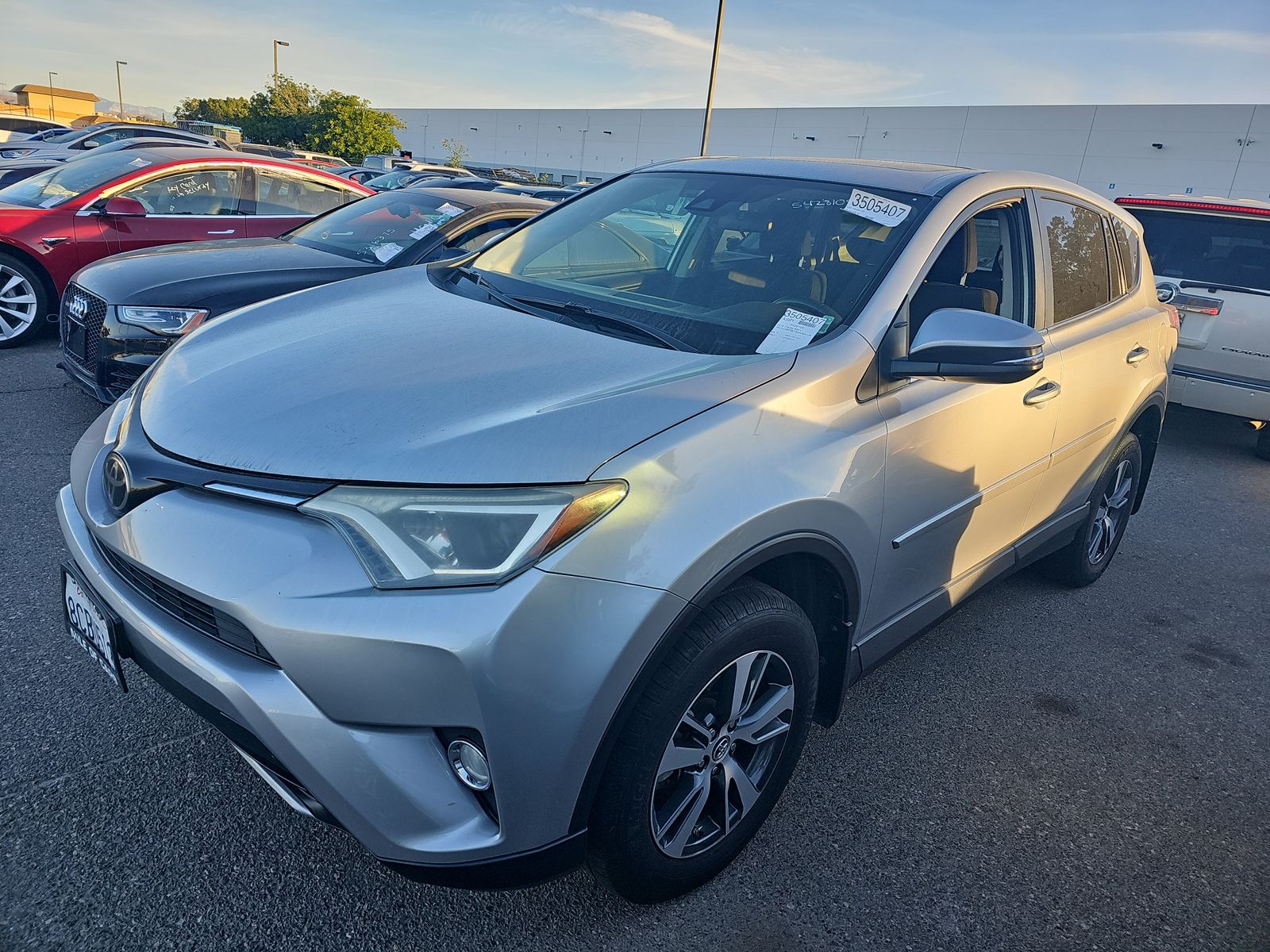 2018 Toyota RAV4 XLE FWD