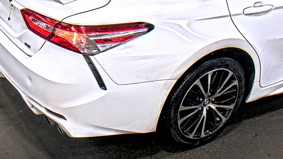 2020 Toyota Camry SE FWD