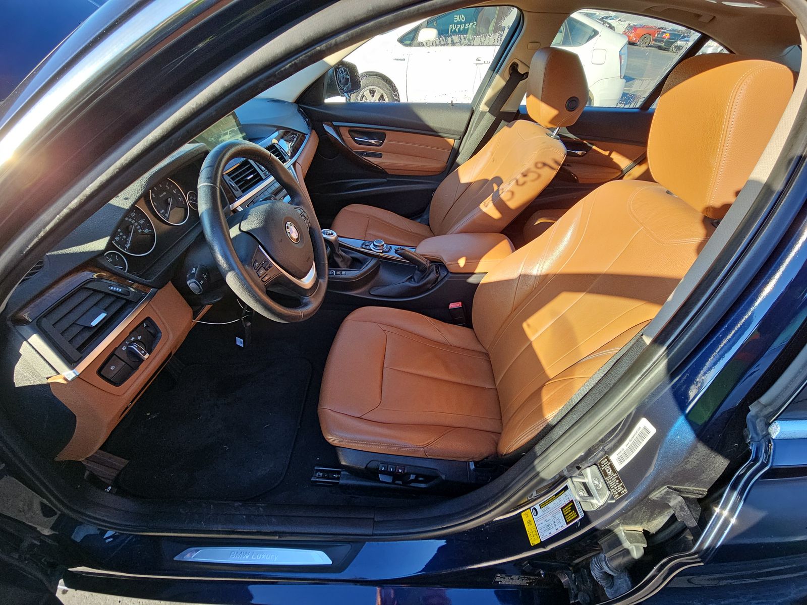 2013 BMW 3 Series 335I LUX RWD