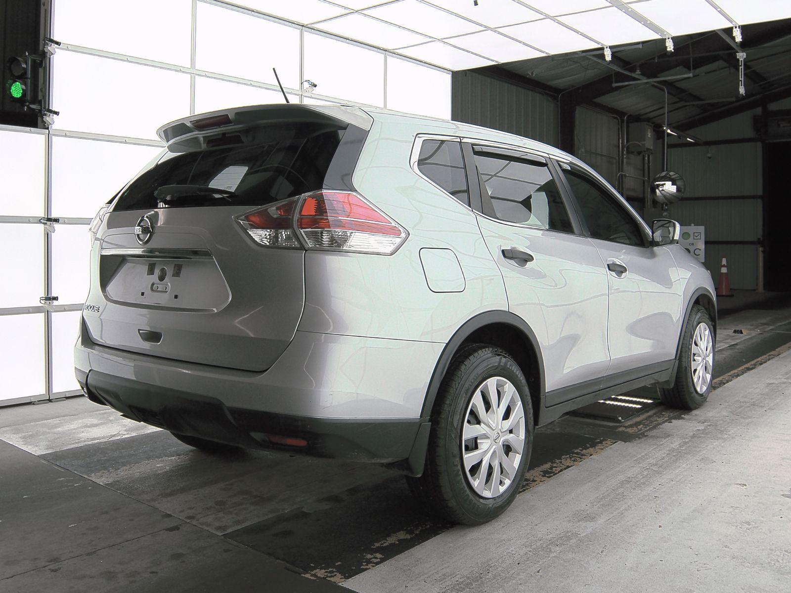 2016 Nissan Rogue S FWD