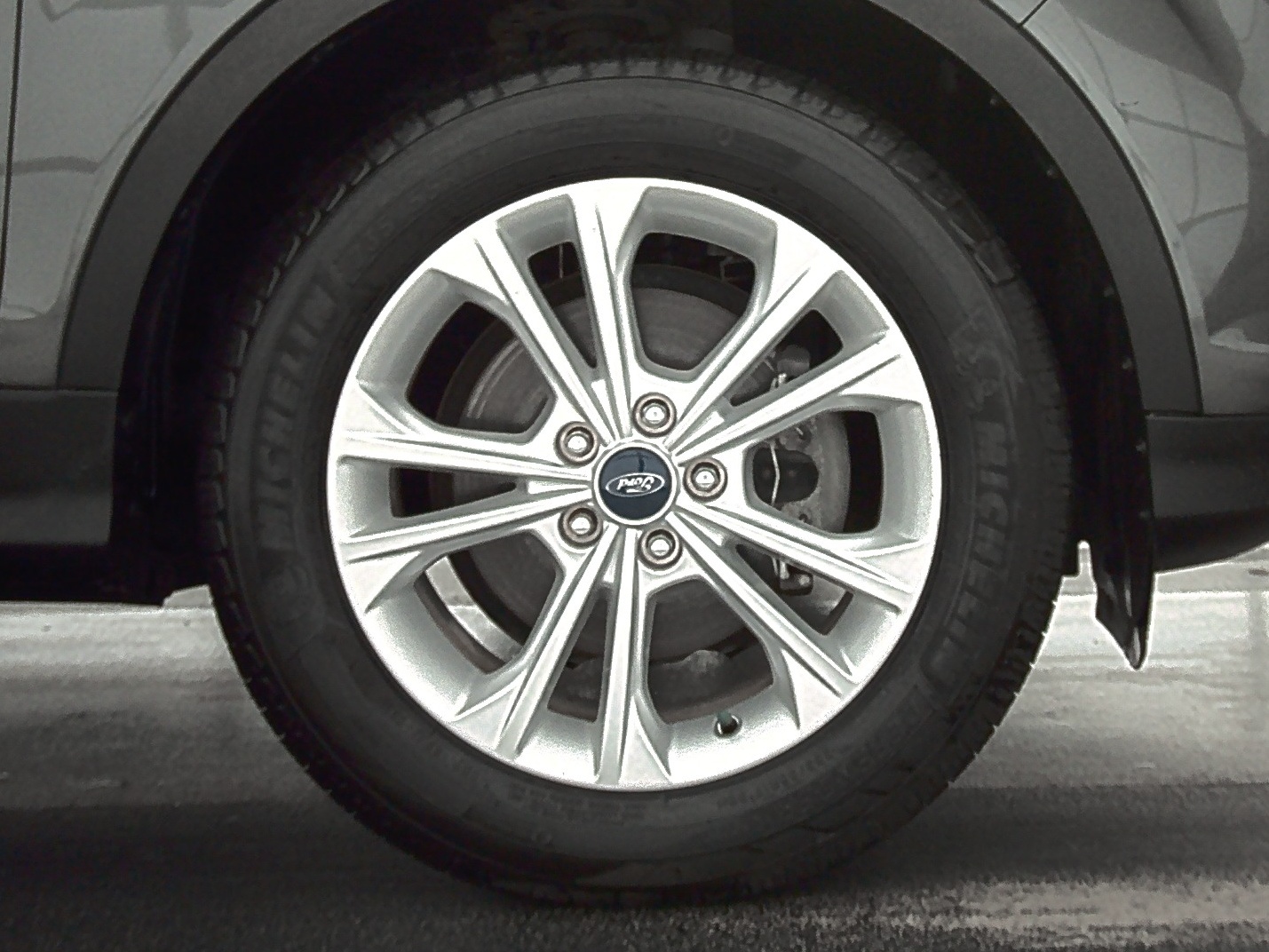 2017 Ford Escape SE FWD