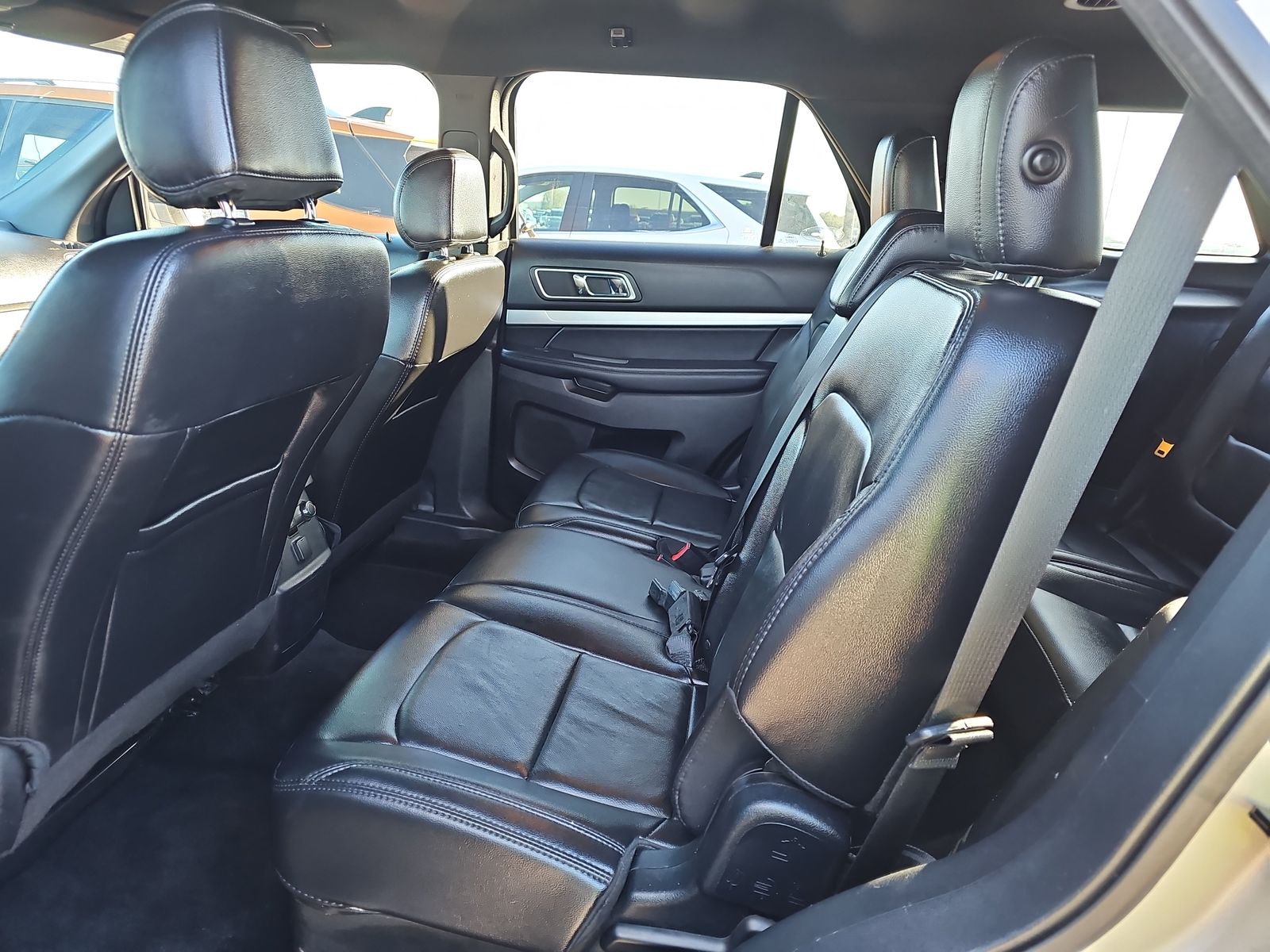 2017 Ford Explorer XLT AWD