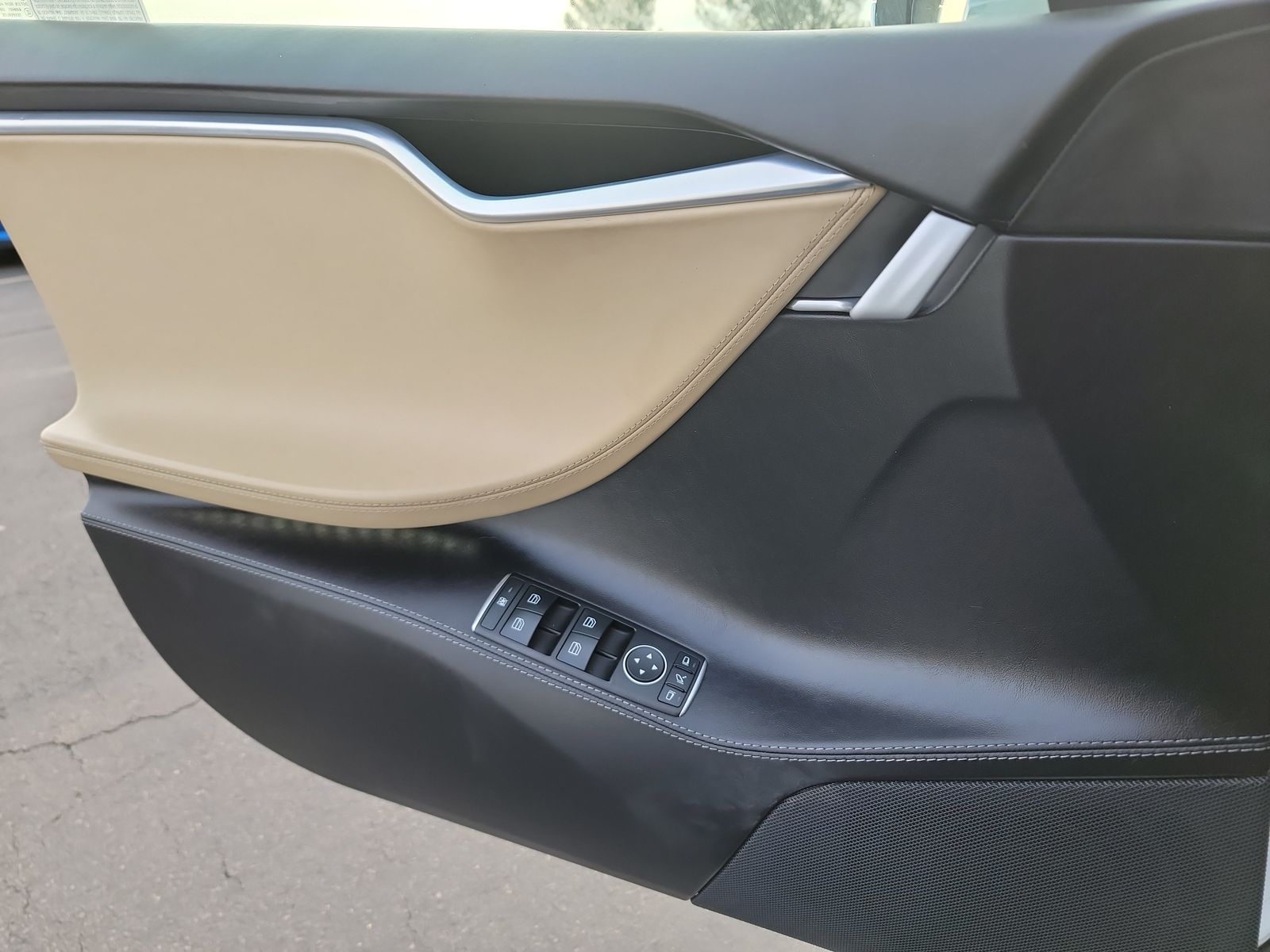 2016 Tesla Model S 75 RWD