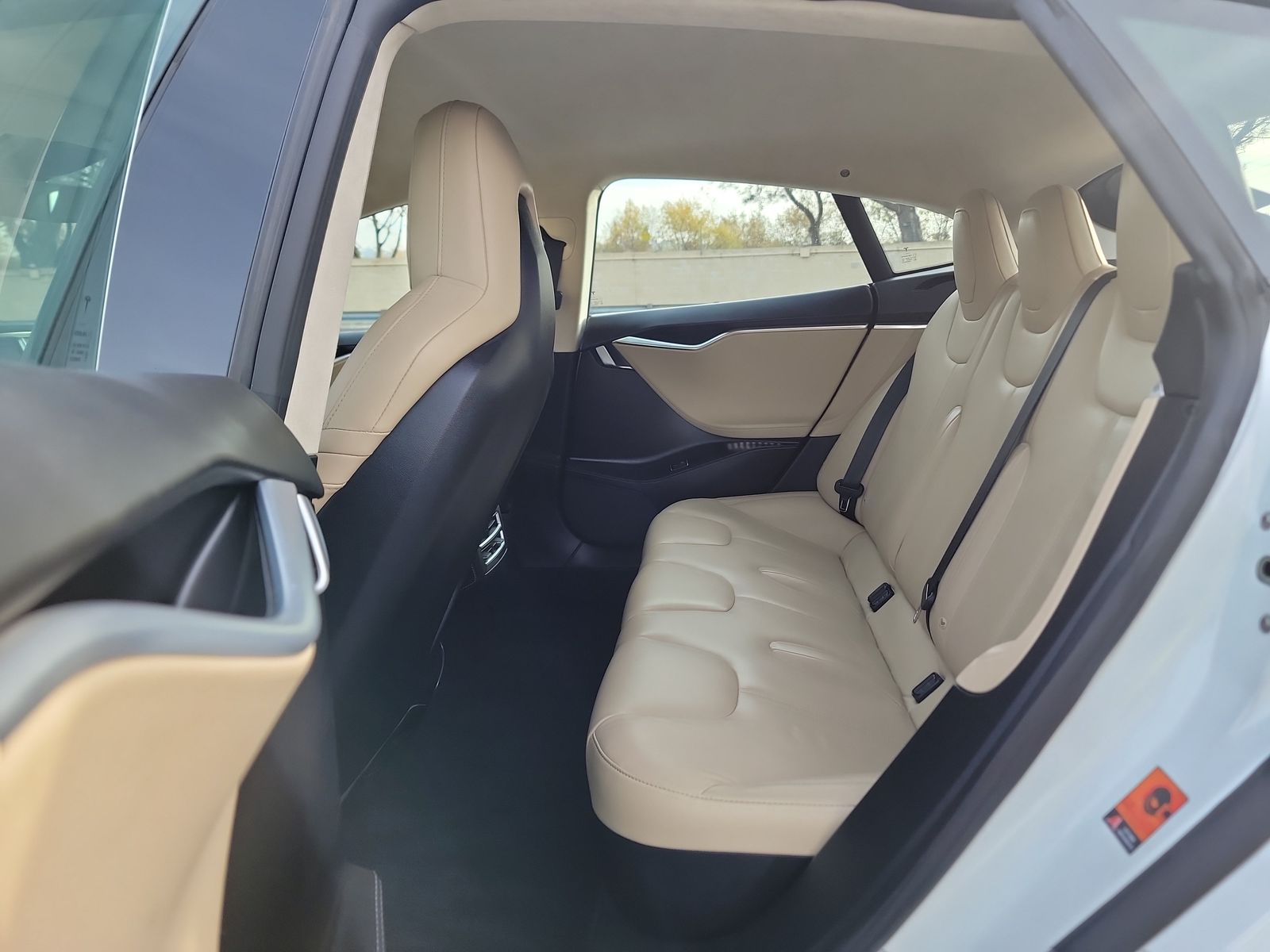 2016 Tesla Model S 75 RWD