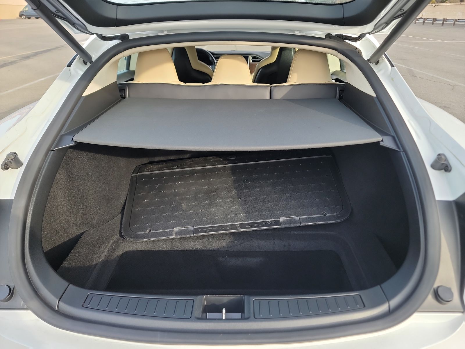 2016 Tesla Model S 75 RWD