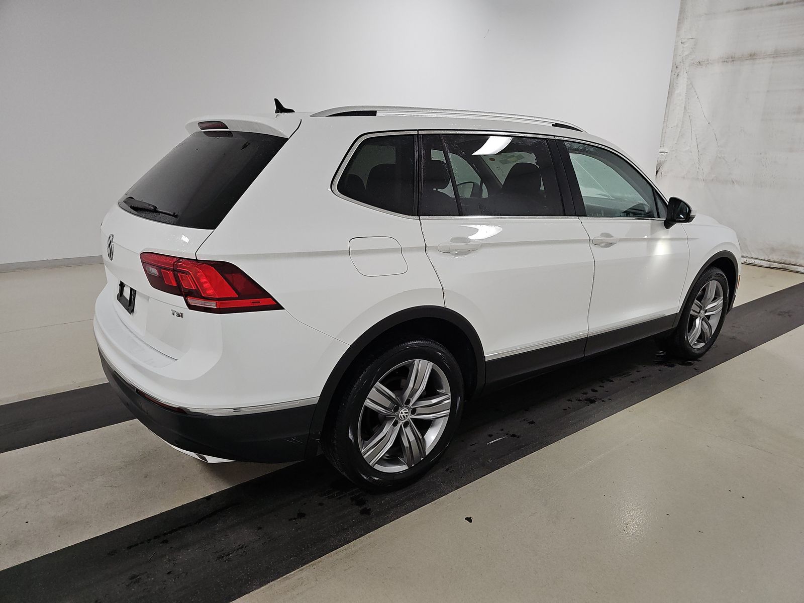 2018 Volkswagen Tiguan SEL PRM FWD