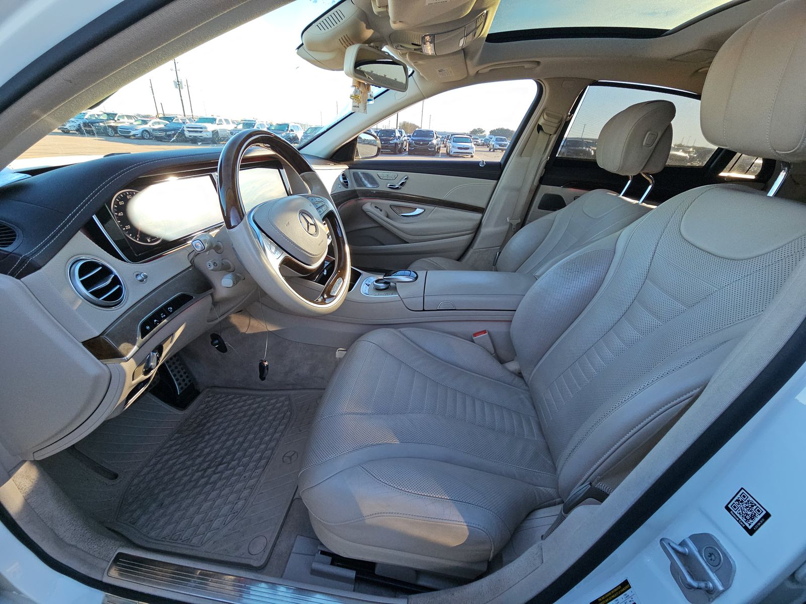 2015 Mercedes-Benz S-Class S550 RWD