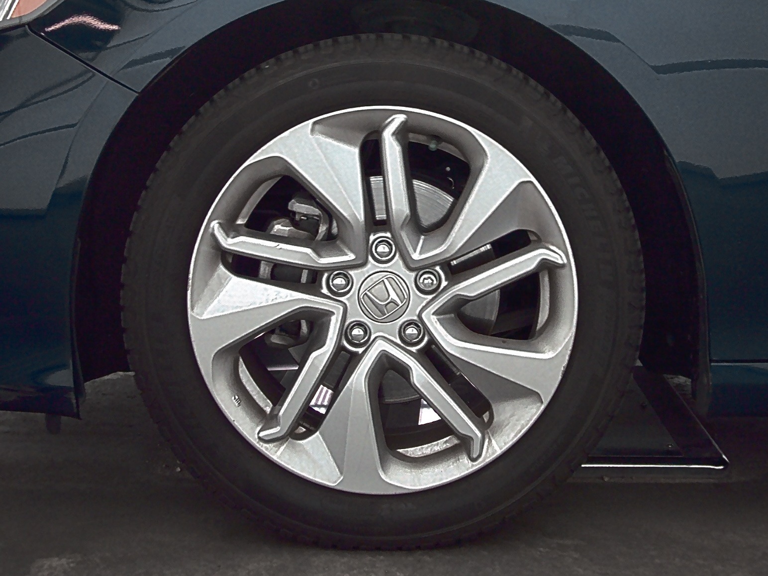 2018 Honda Accord LX FWD