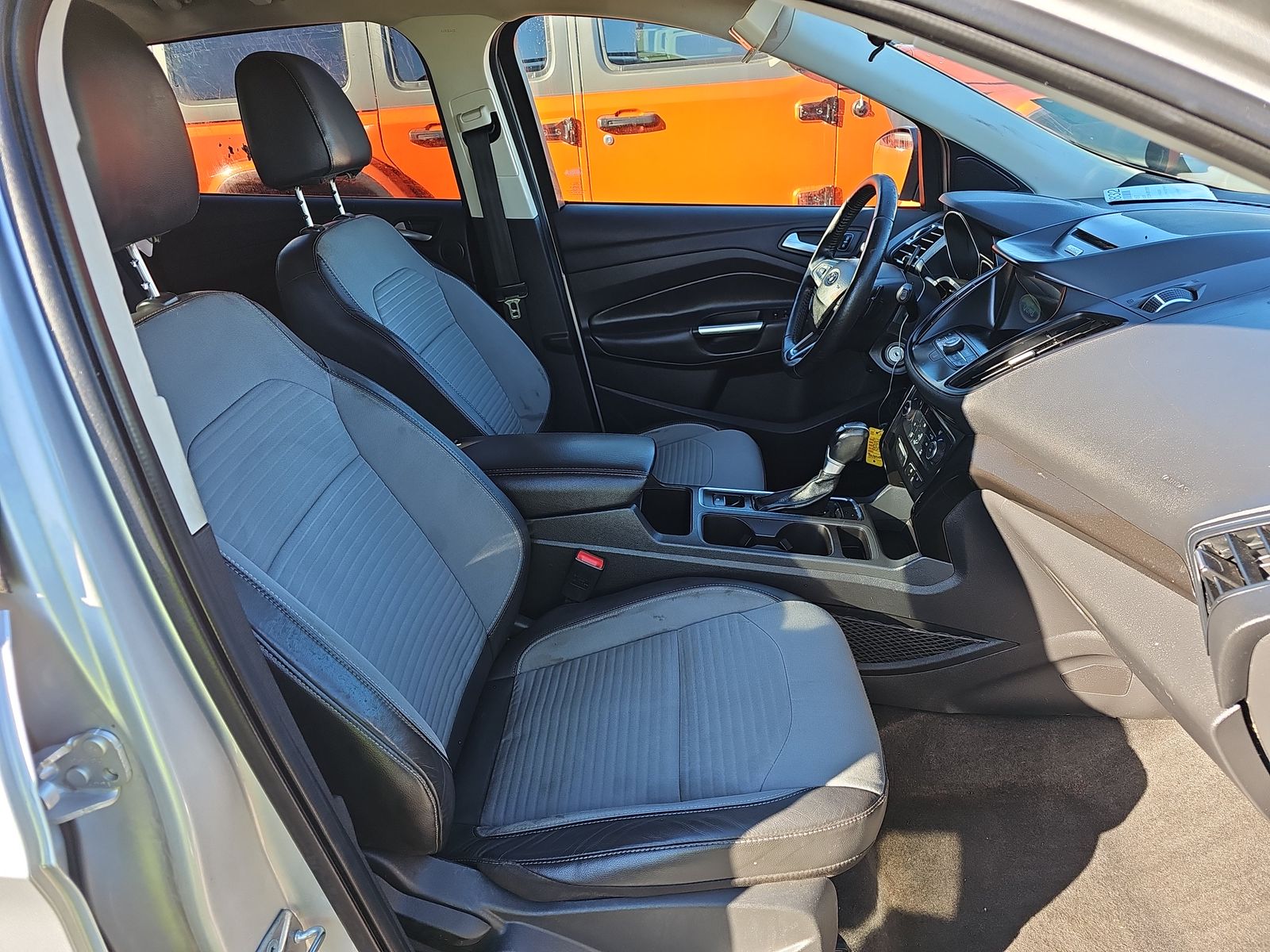 2017 Ford Escape SE FWD