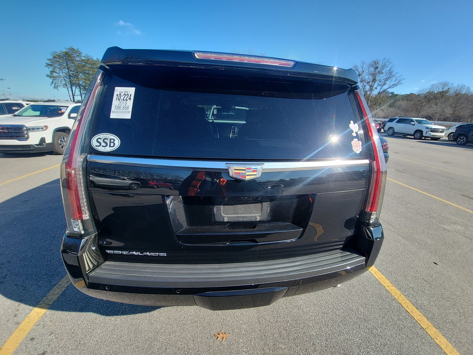 2018 Cadillac Escalade LUXURY AWD