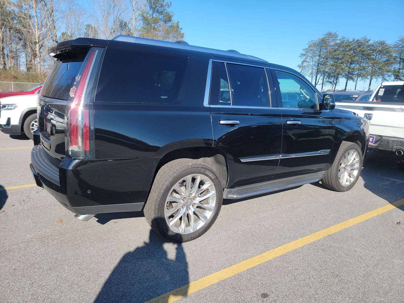 2018 Cadillac Escalade LUXURY AWD