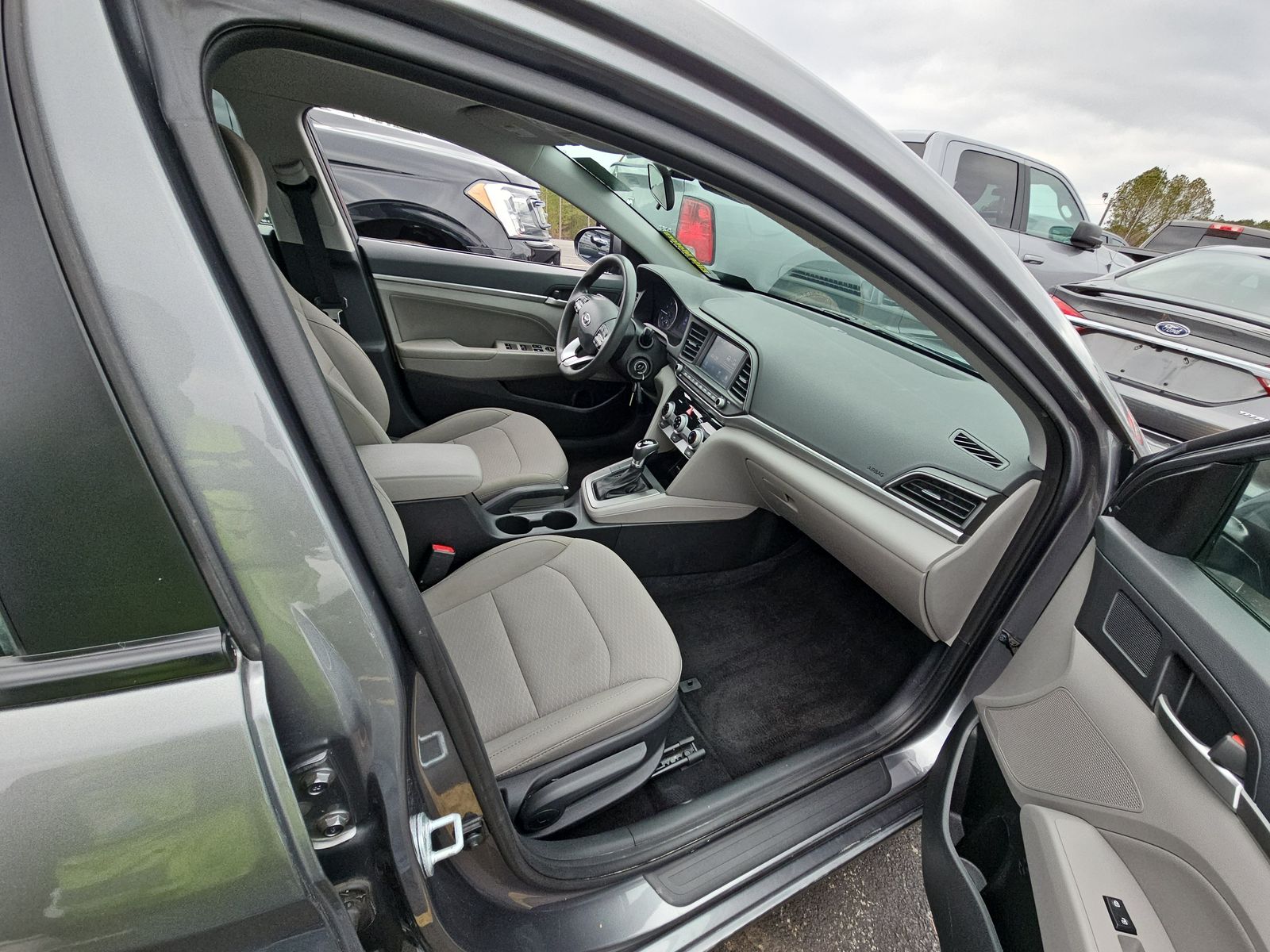 2019 Hyundai Elantra SEL FWD
