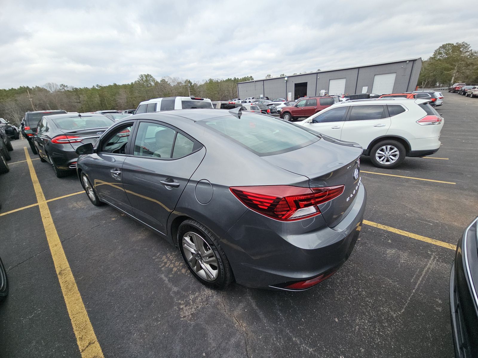 2019 Hyundai Elantra SEL FWD