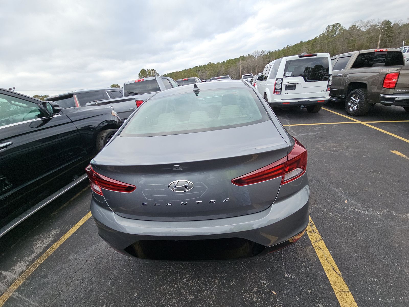 2019 Hyundai Elantra SEL FWD