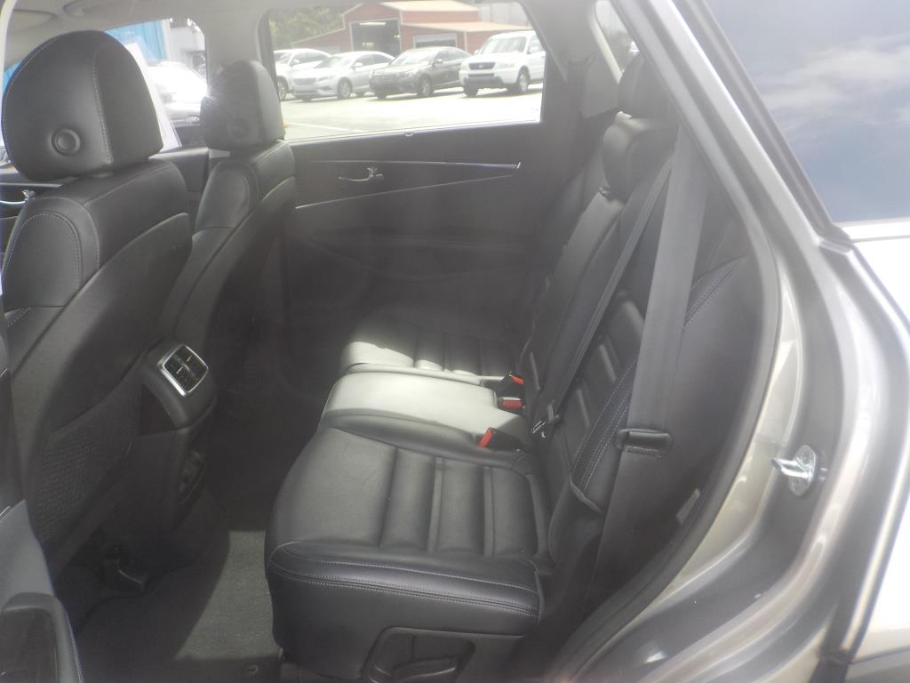 2018 Kia Sorento EX V6 FWD