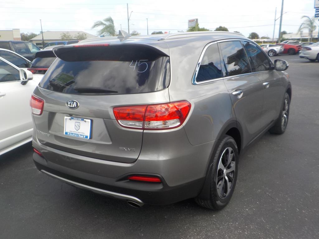 2018 Kia Sorento EX V6 FWD