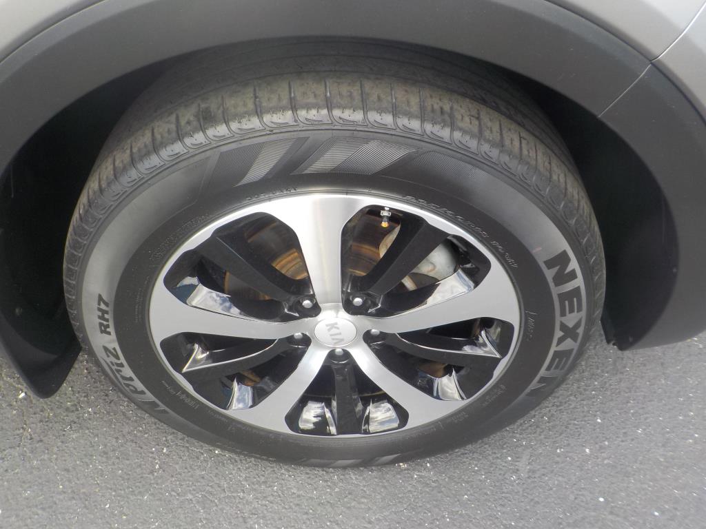 2018 Kia Sorento EX V6 FWD