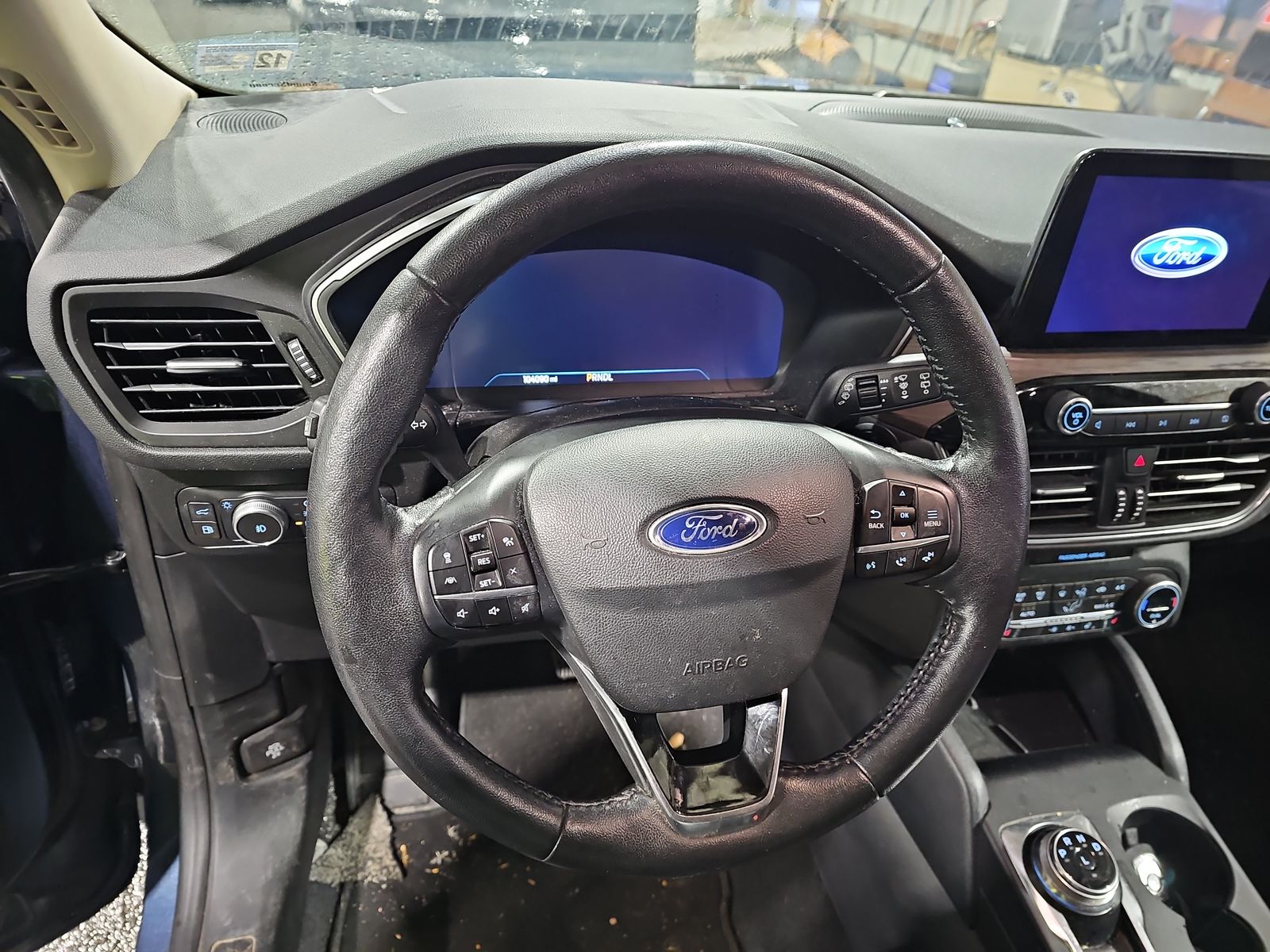 2020 Ford Escape Titanium Hybrid FWD