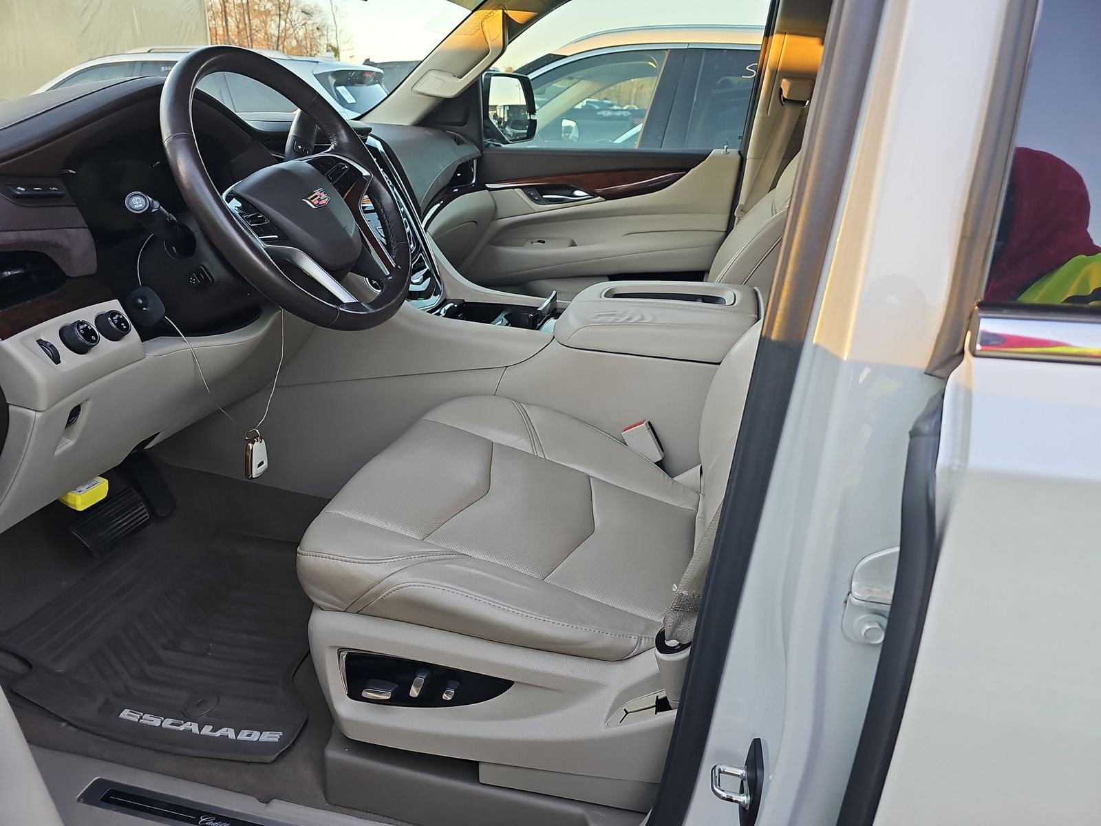 2017 Cadillac Escalade Premium Luxury AWD