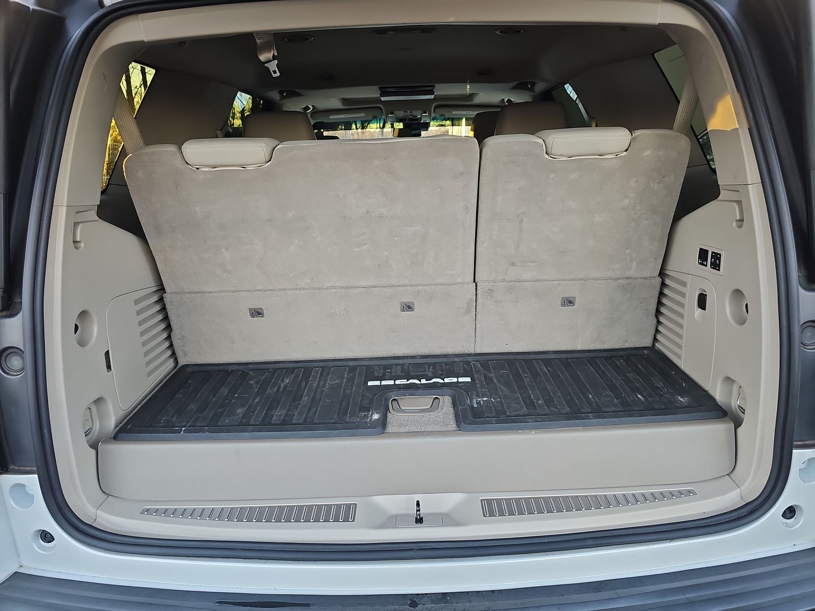 2017 Cadillac Escalade Premium Luxury AWD