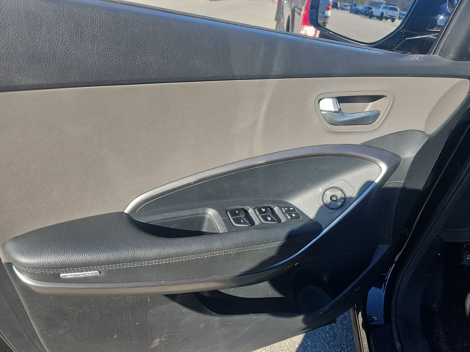 2017 Hyundai Santa Fe SE FWD