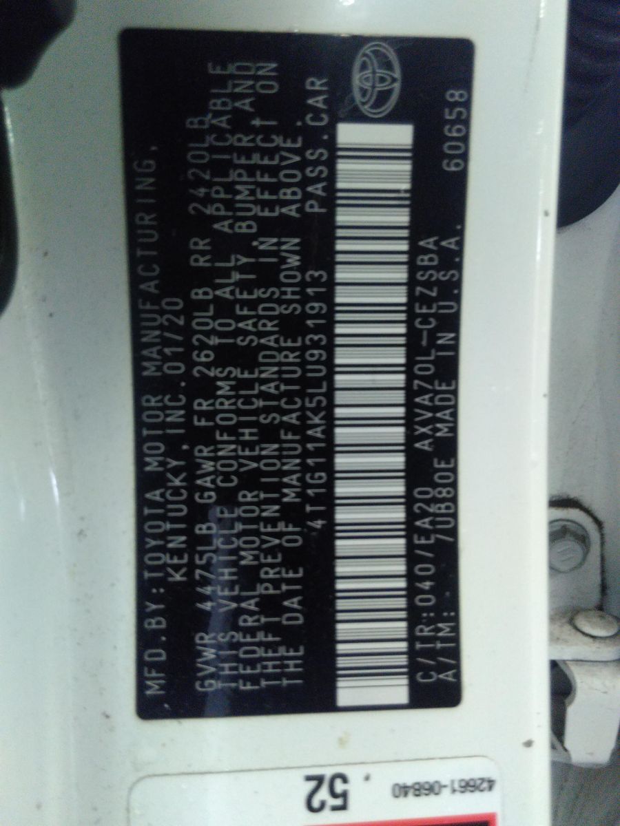 2020 Toyota Camry SE FWD