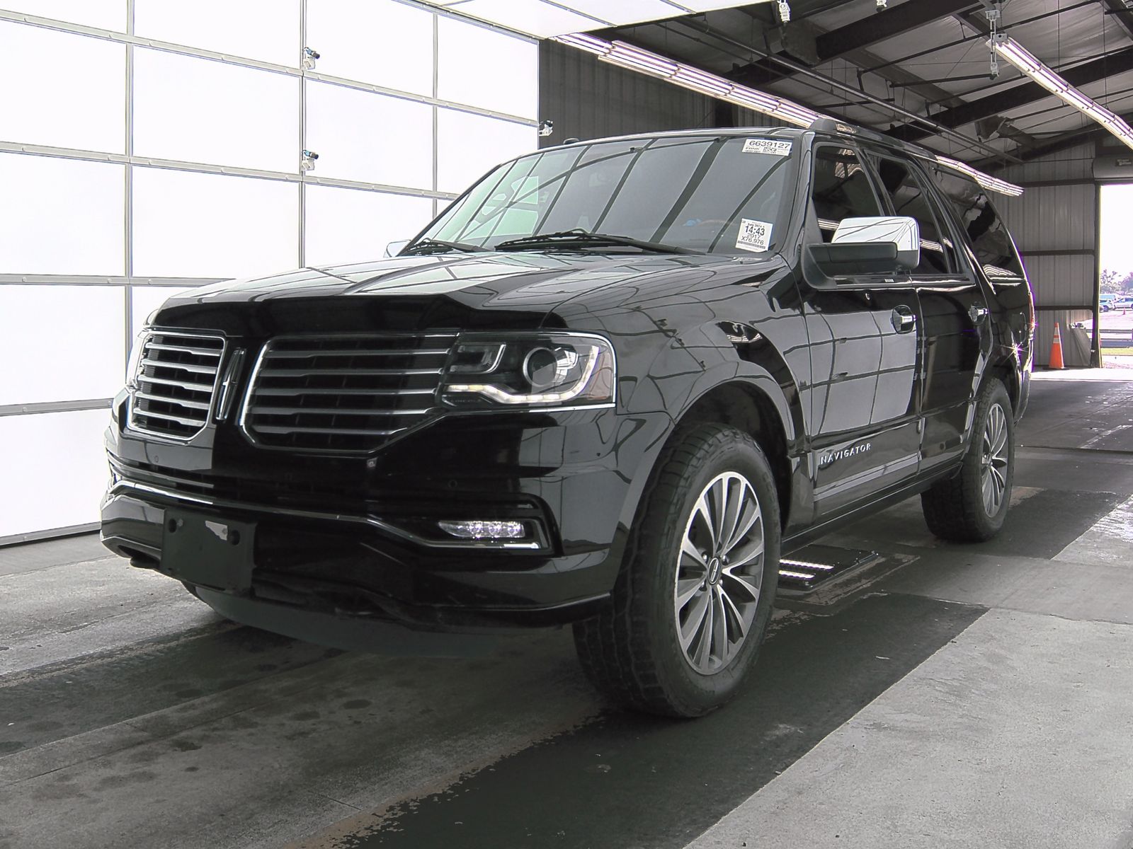 2017 Lincoln Navigator SELECT AWD