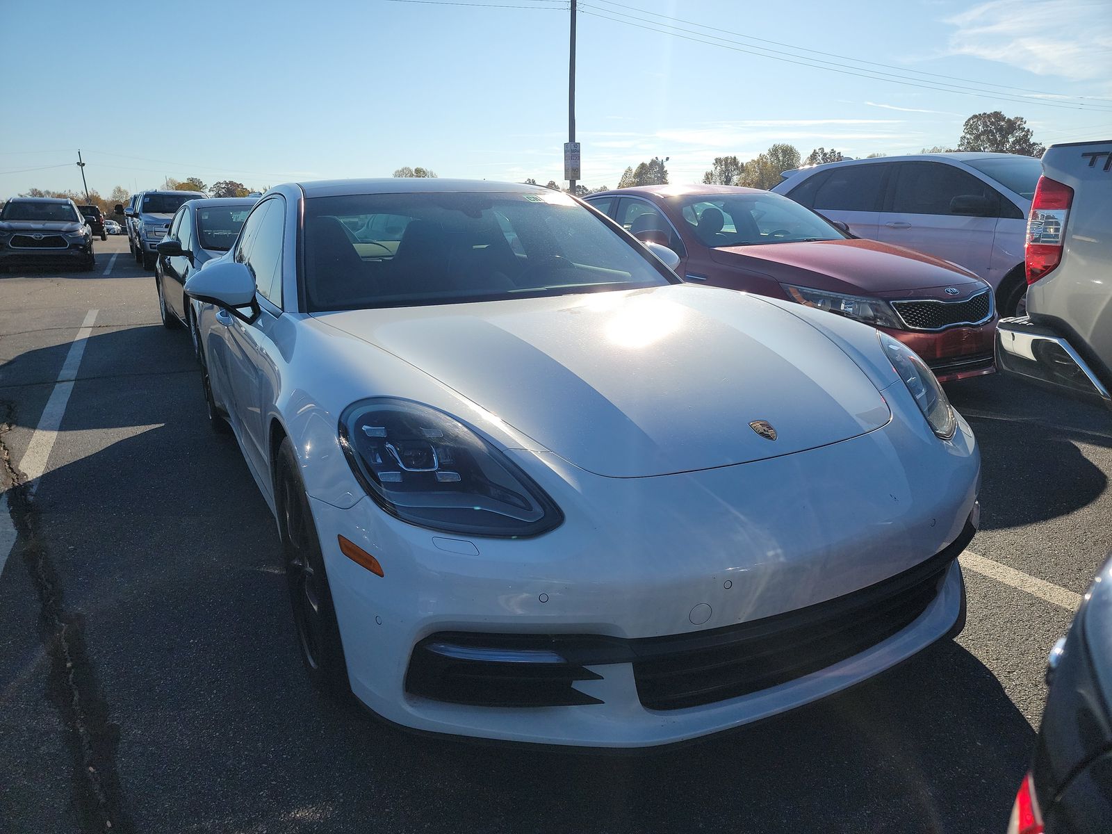 2018 Porsche Panamera 2 RWD