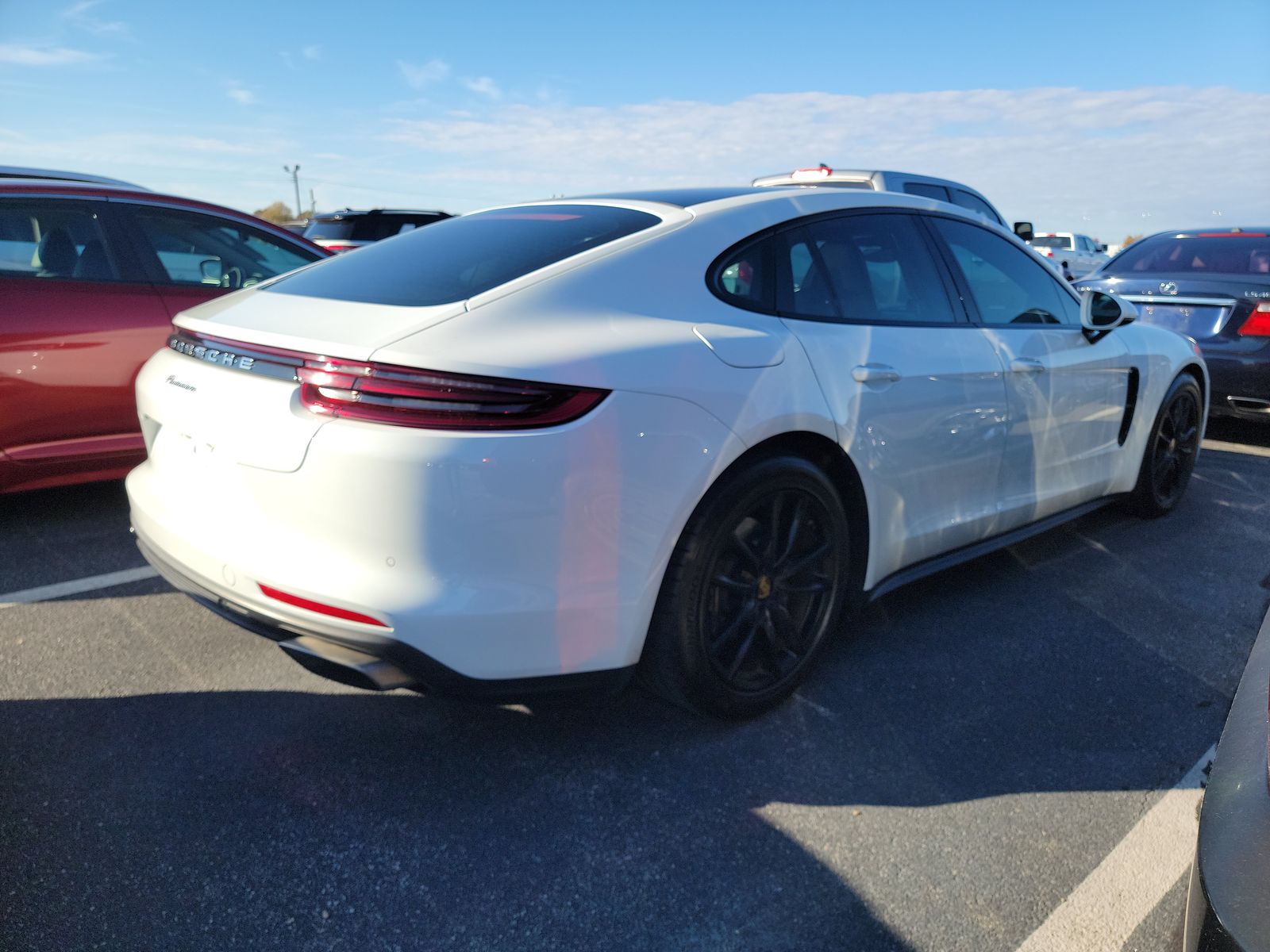 2018 Porsche Panamera 2 RWD