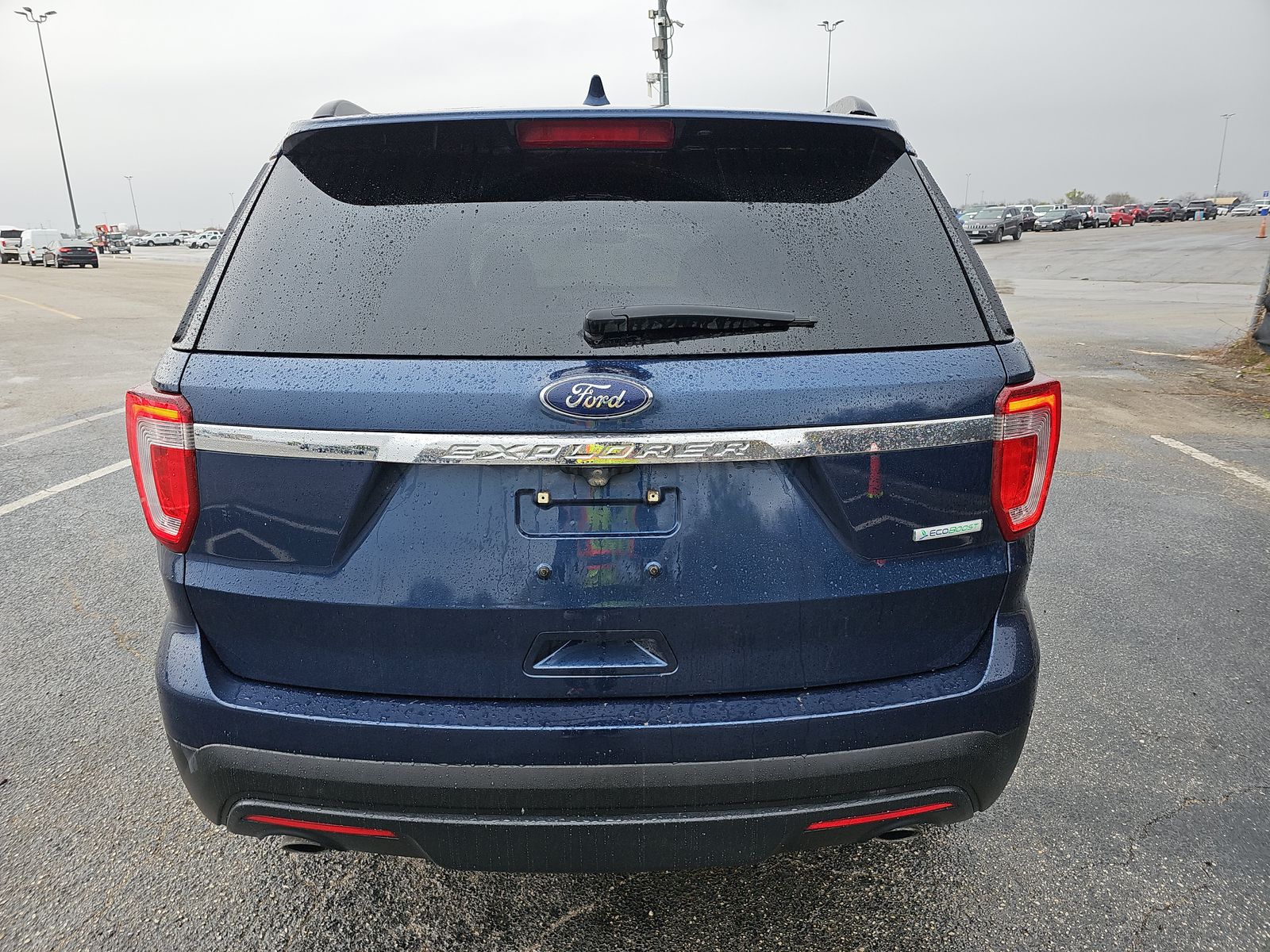 2017 Ford Explorer BASE FWD