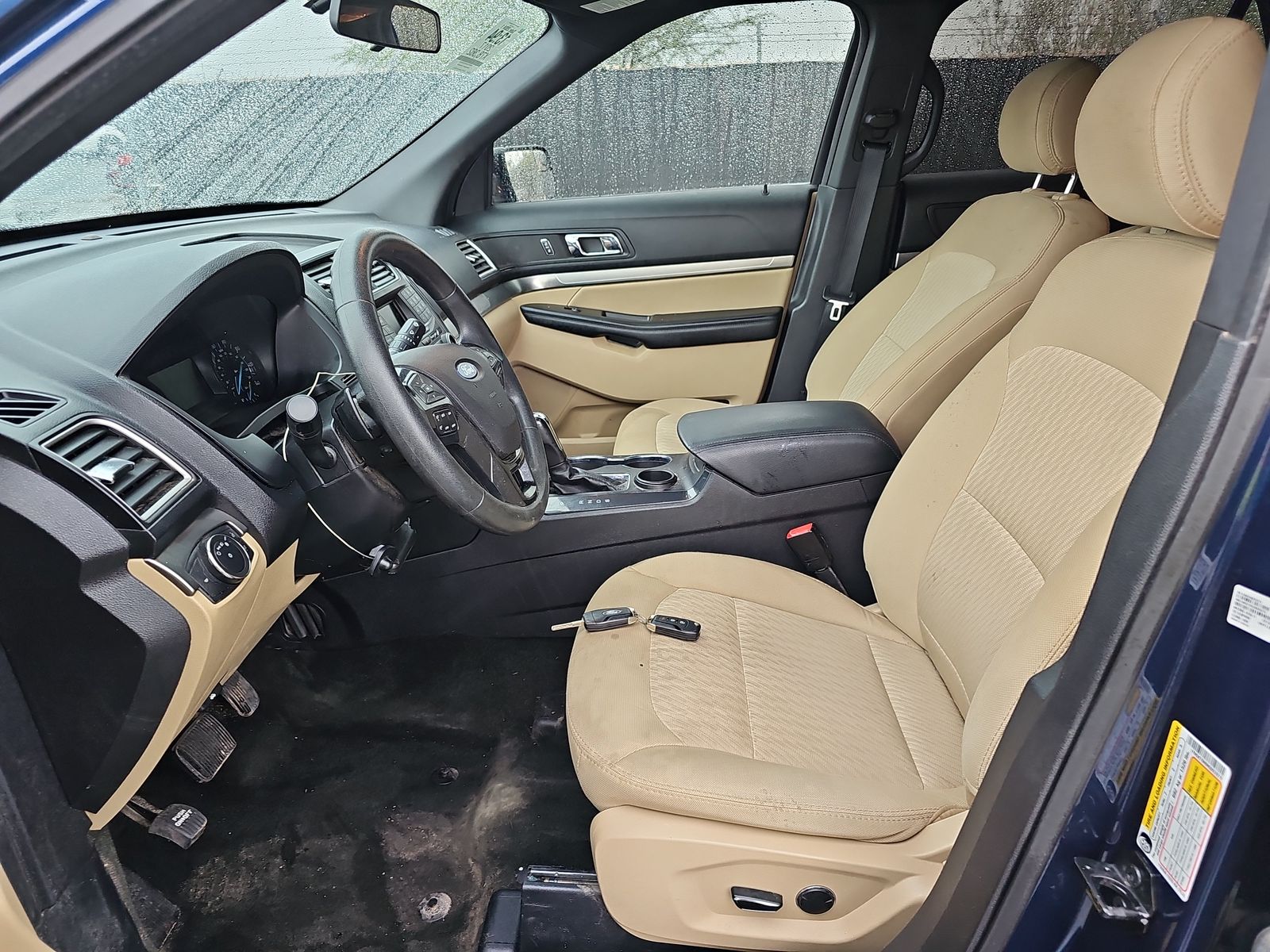 2017 Ford Explorer BASE FWD