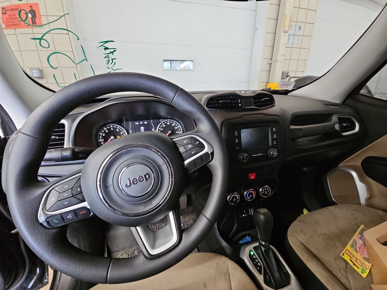 2017 Jeep Renegade SPORT FWD
