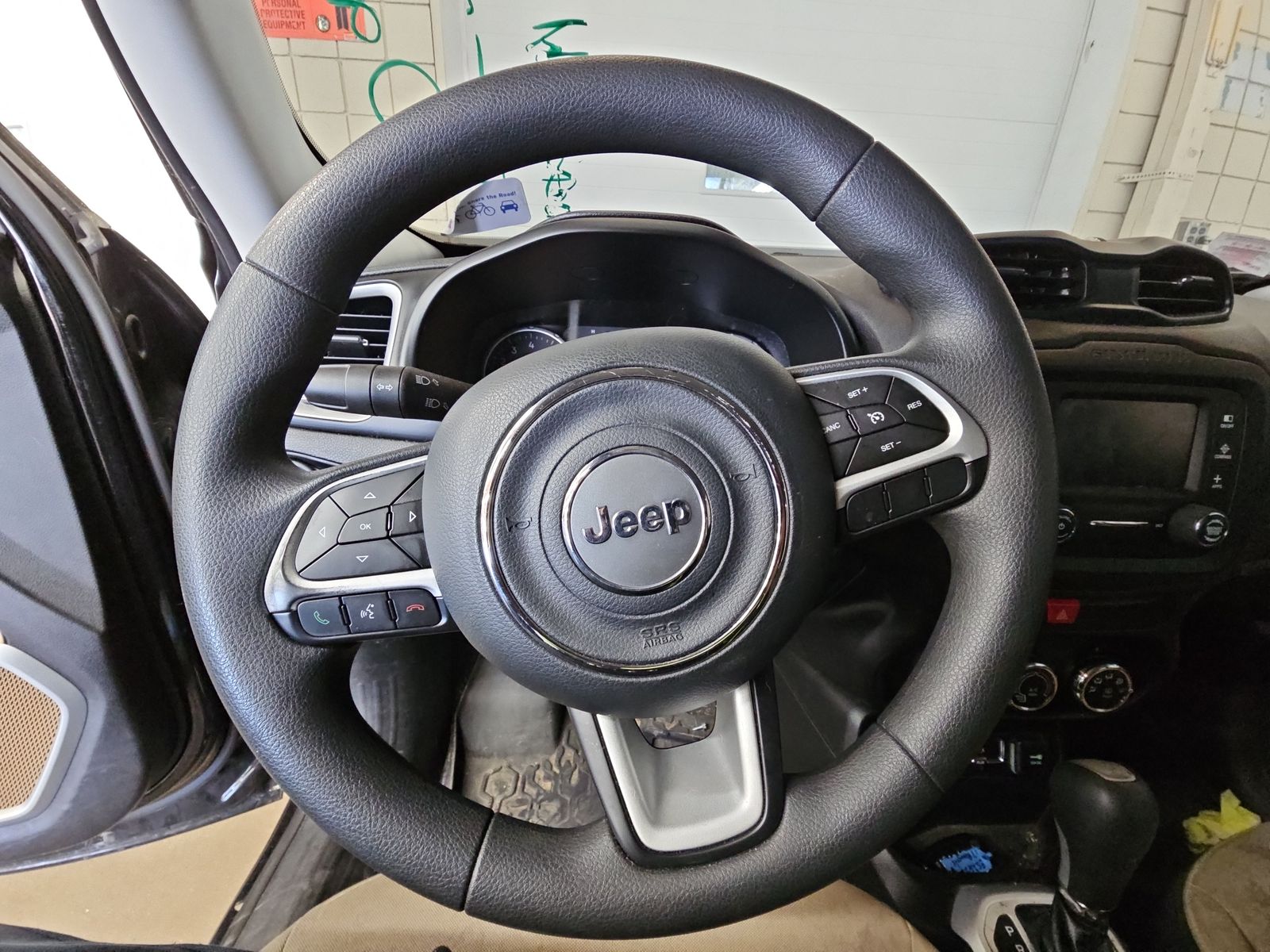 2017 Jeep Renegade SPORT FWD