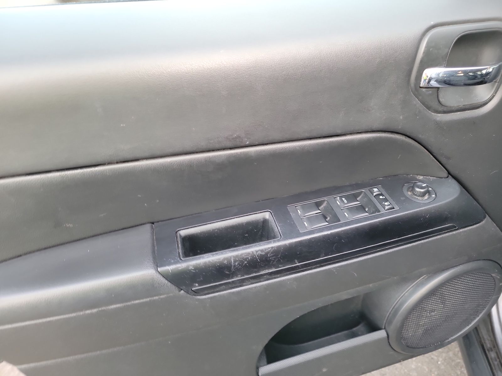 2017 Jeep Patriot LATITUDE FWD