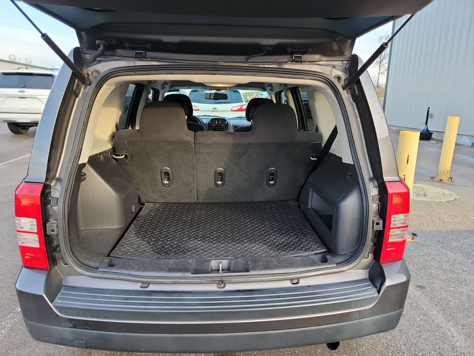 2017 Jeep Patriot LATITUDE FWD