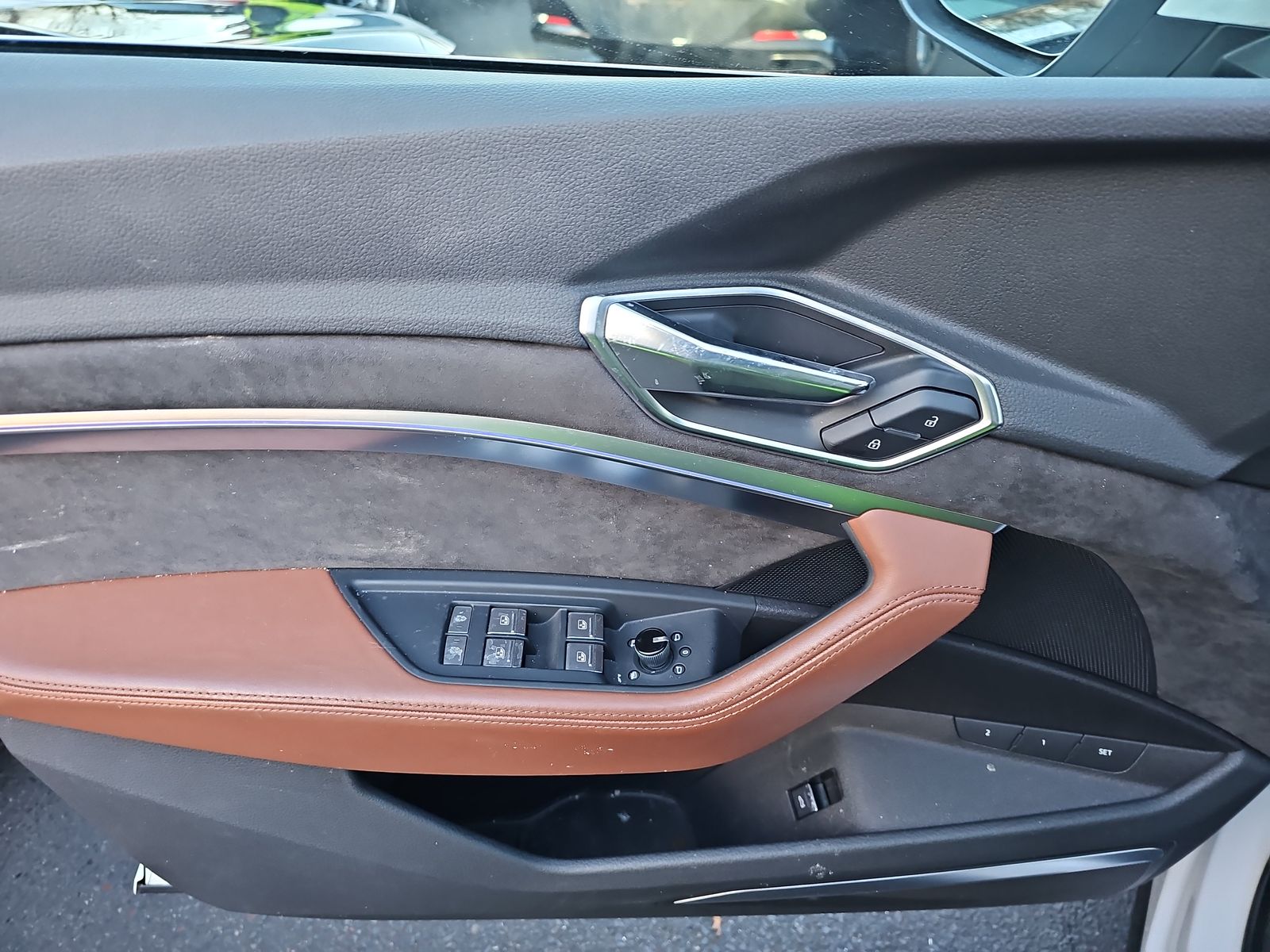 2019 Audi e-tron PRESTIGE AWD