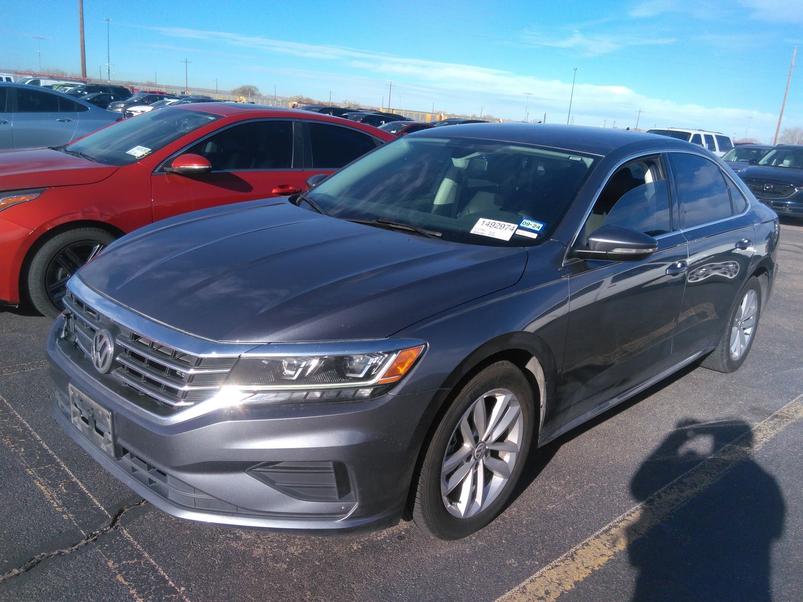 2020 Volkswagen Passat 2.0T SE FWD