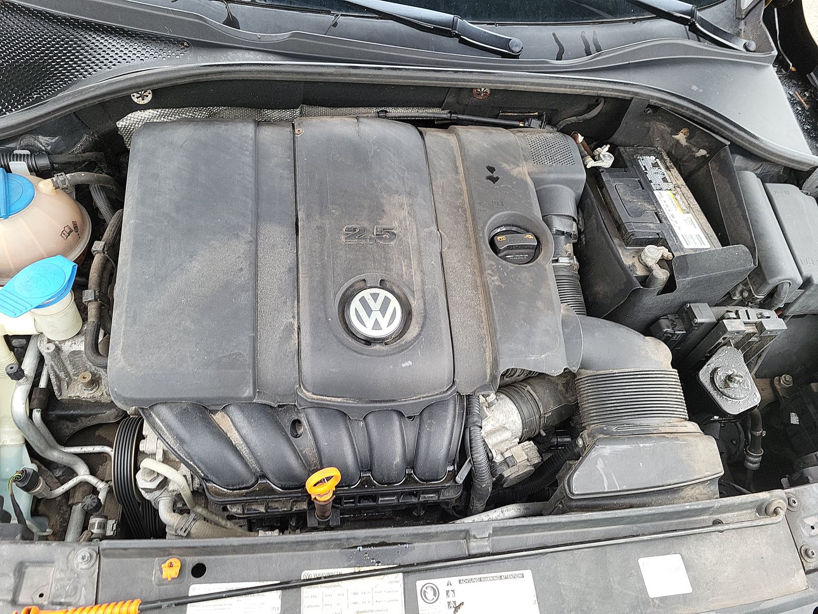 2013 Volkswagen Passat 2.5L SE FWD