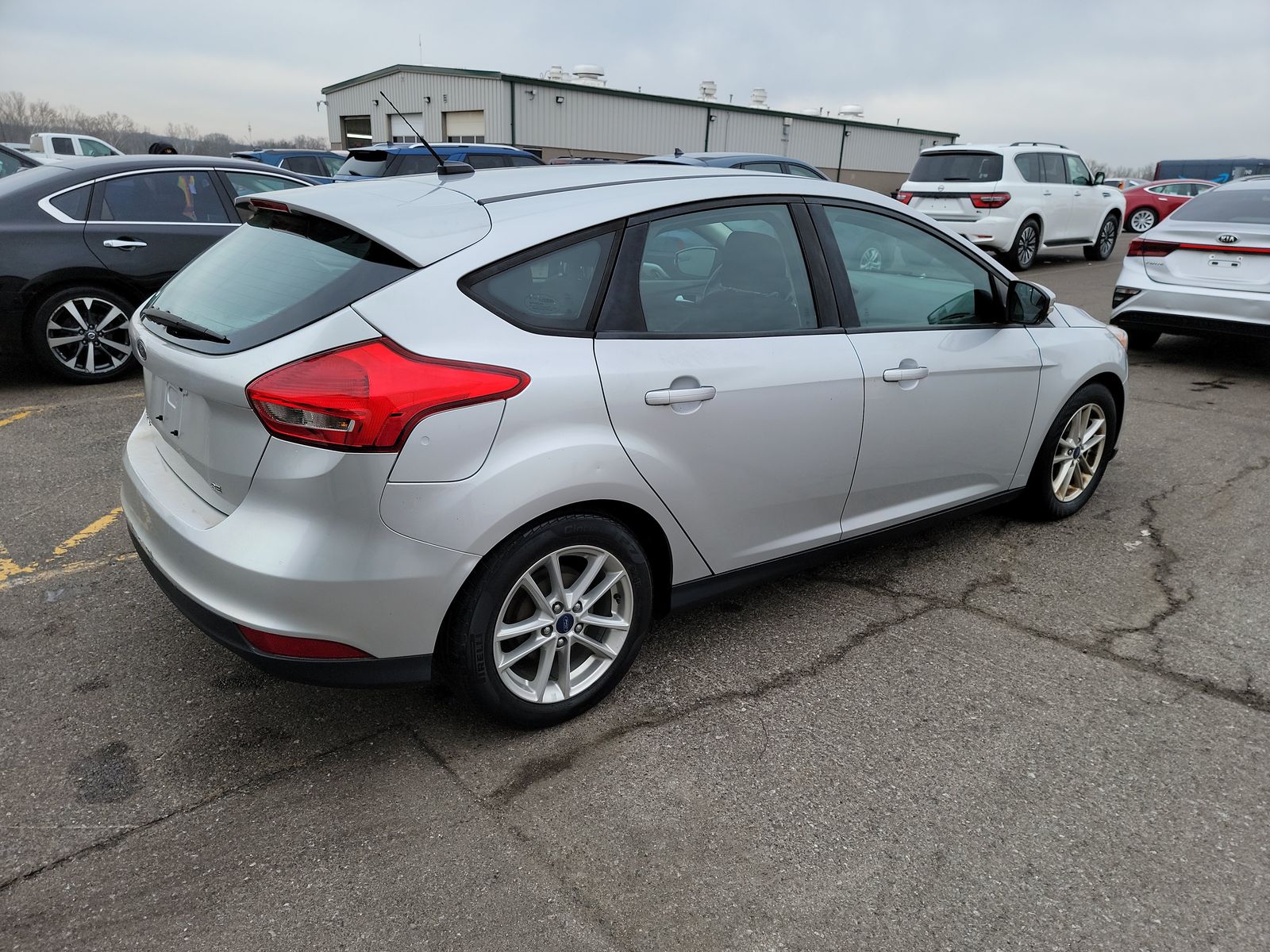 2016 Ford Focus SE FWD