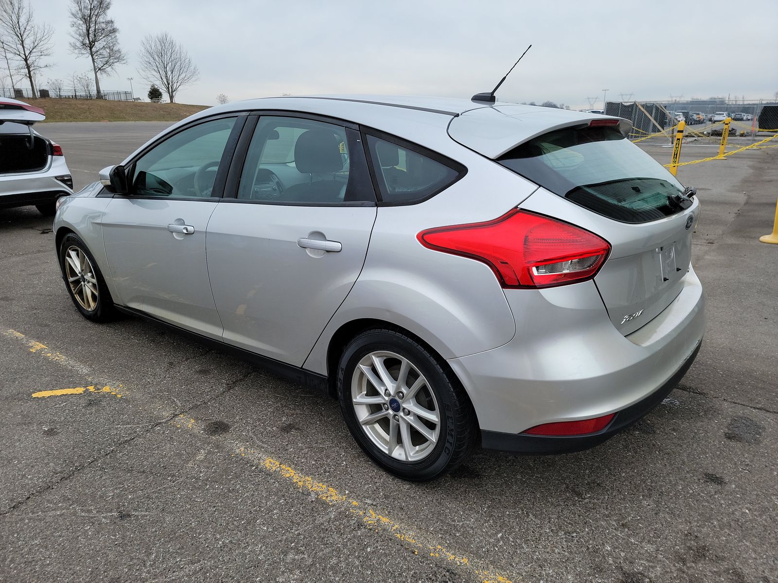 2016 Ford Focus SE FWD