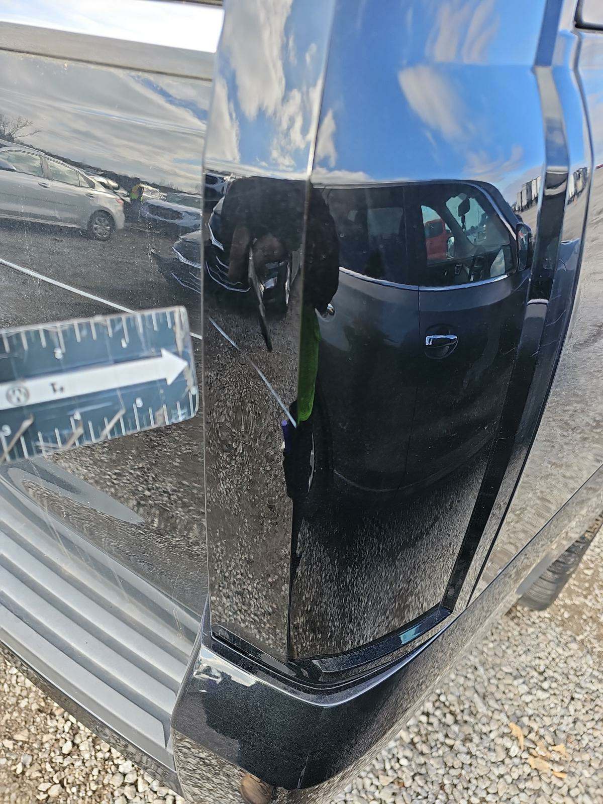 2018 Cadillac Escalade ESV LUXURY AWD