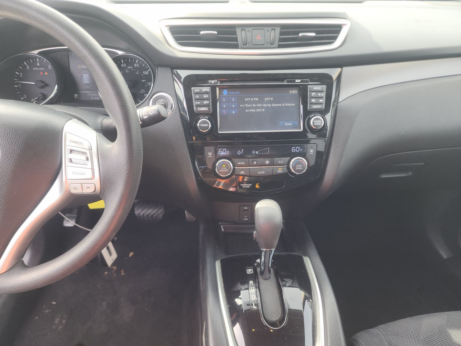 2014 Nissan Rogue SV FWD