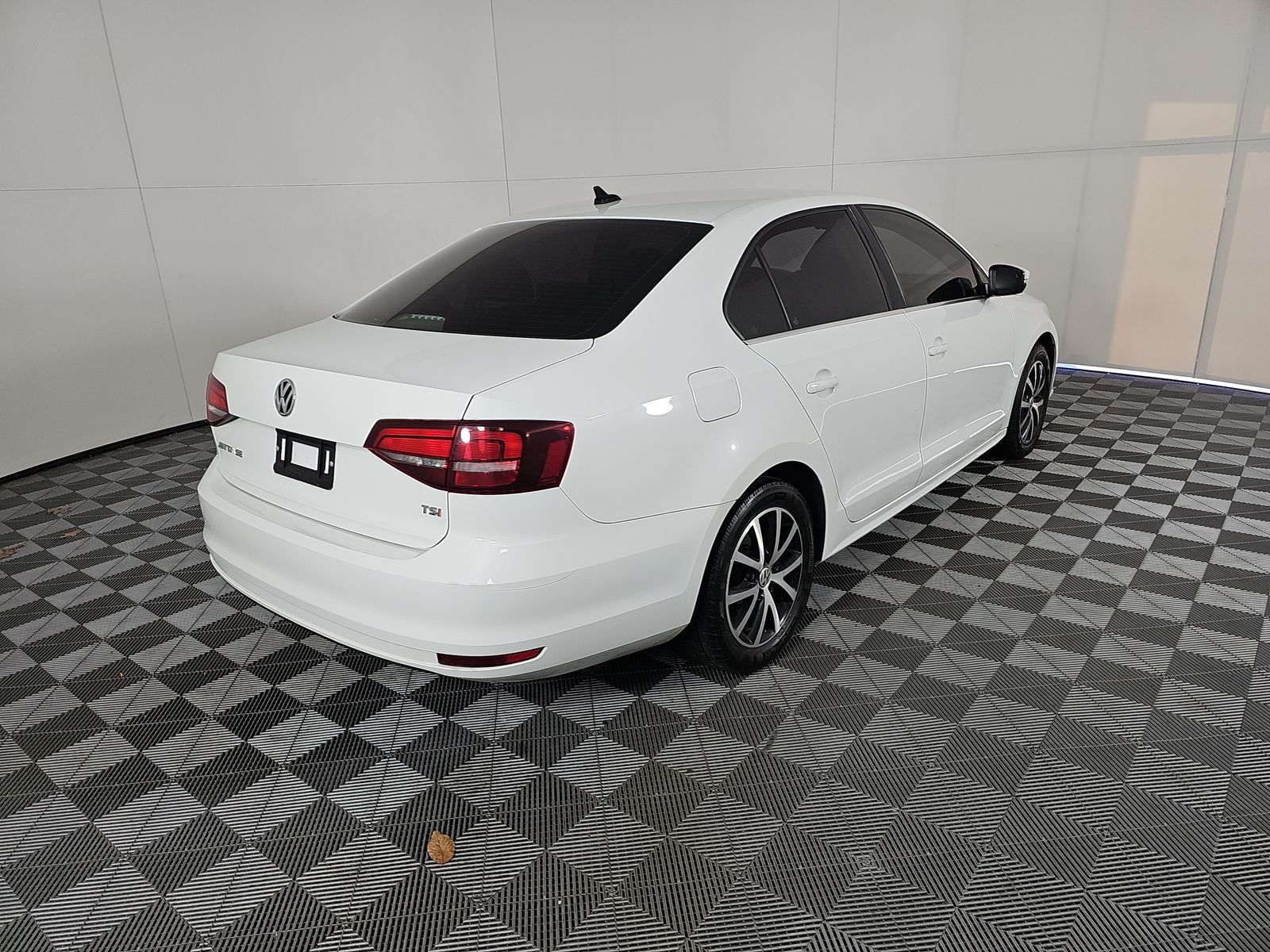 2017 Volkswagen Jetta 1.4T SE FWD