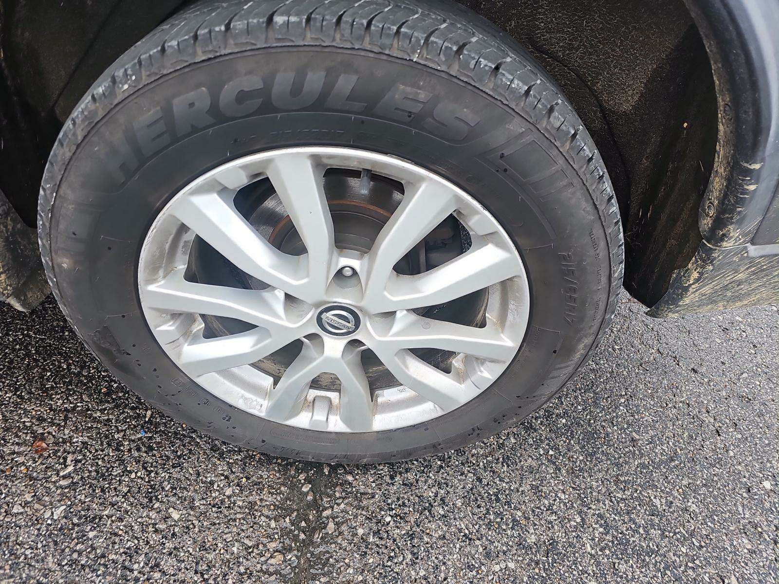 2017 Nissan Rogue SV AWD