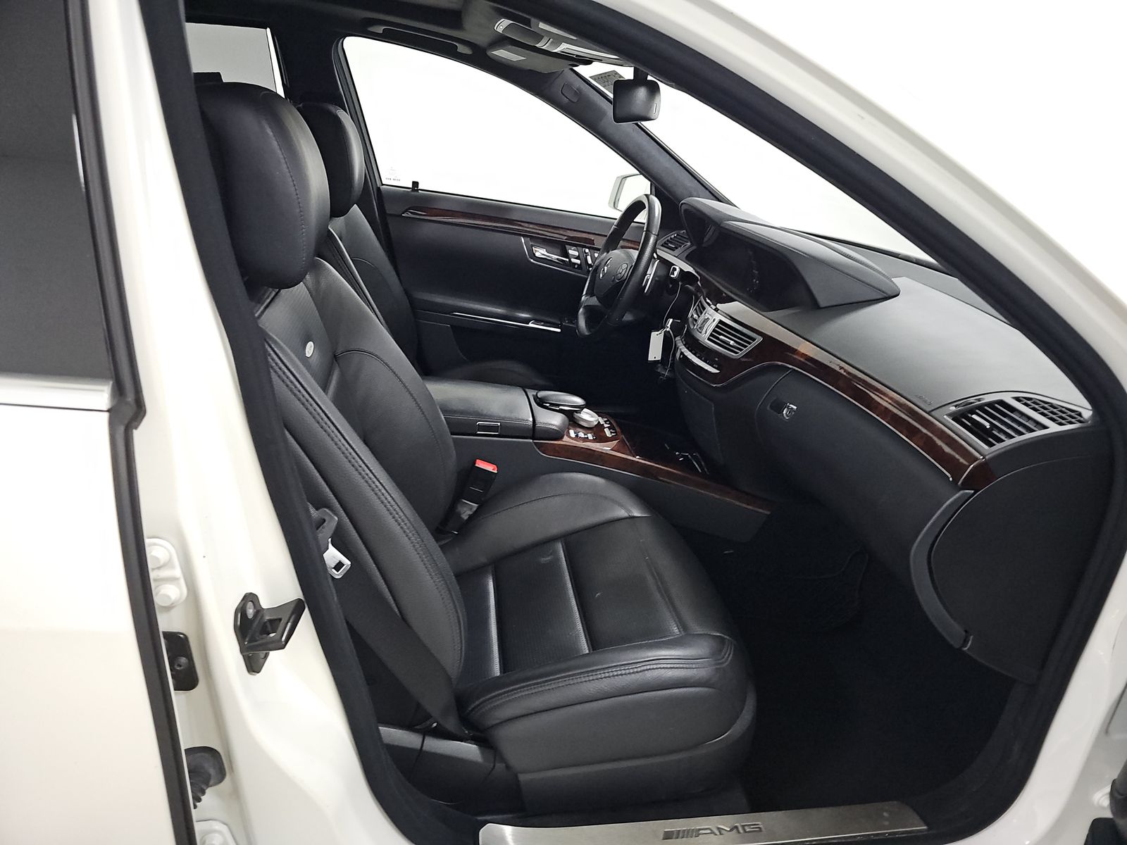 2010 Mercedes-Benz S-Class S63 AMG RWD